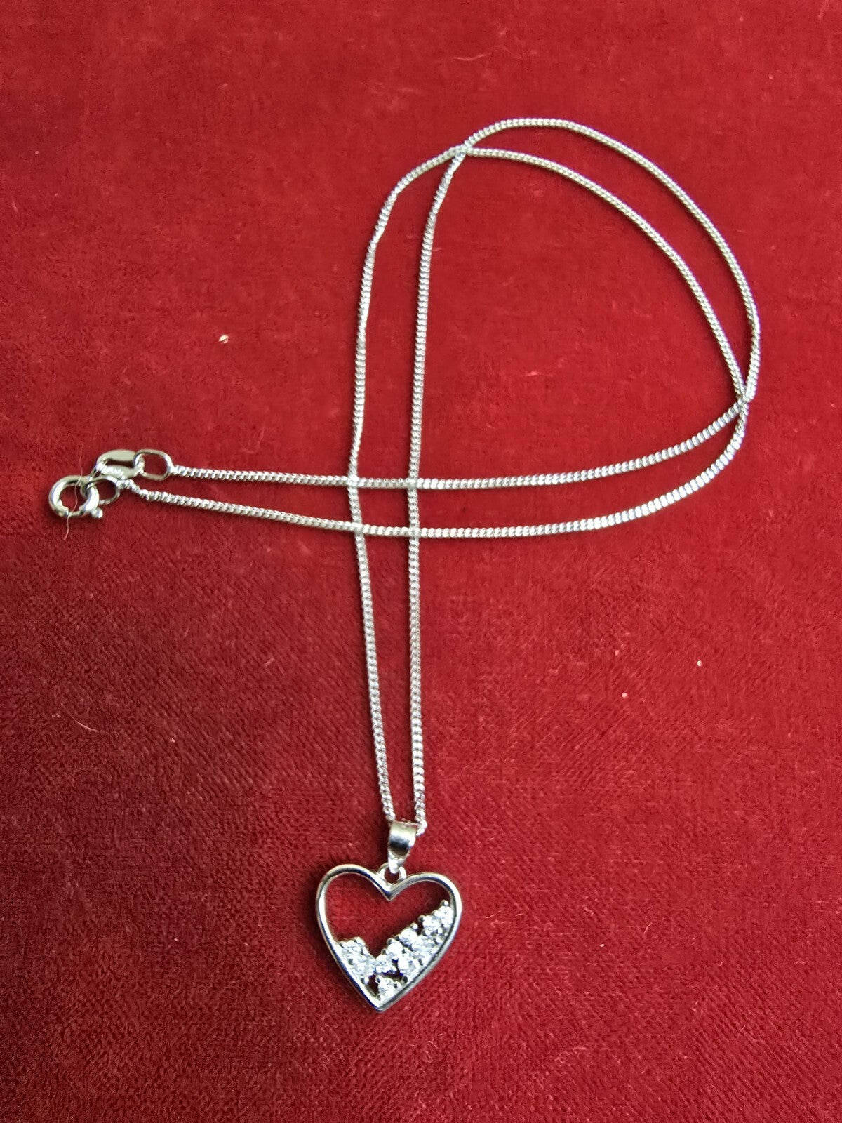 Gorgeous Sterling Silver & White Zircon Heart Necklace - 18 Inches
