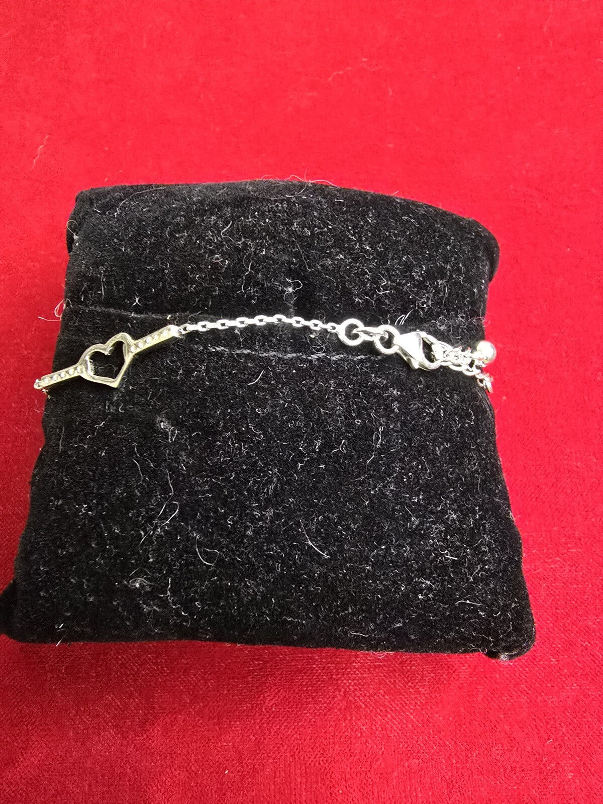 Gorgeous Sterling Silver Heart Trilogy Bracelet - Adjustable