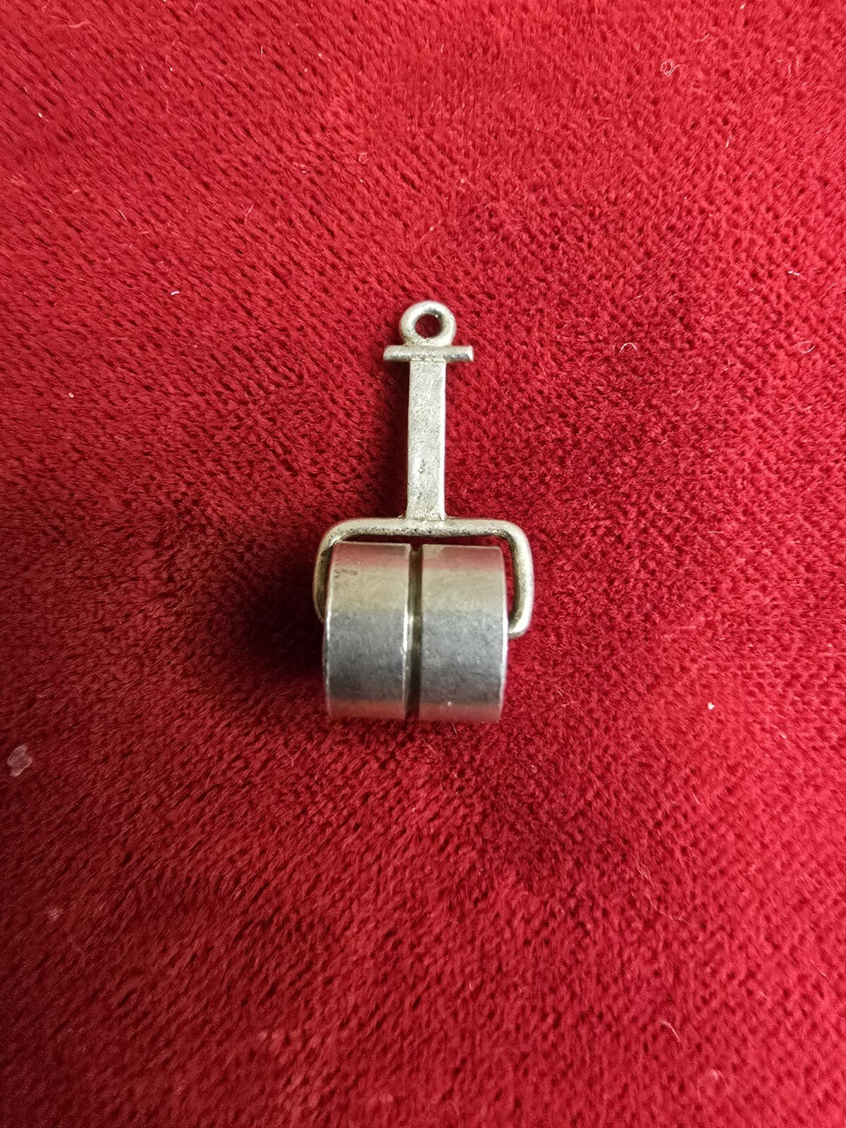 Unusual Sterling Silver Grass Roller Bracelet Charm
