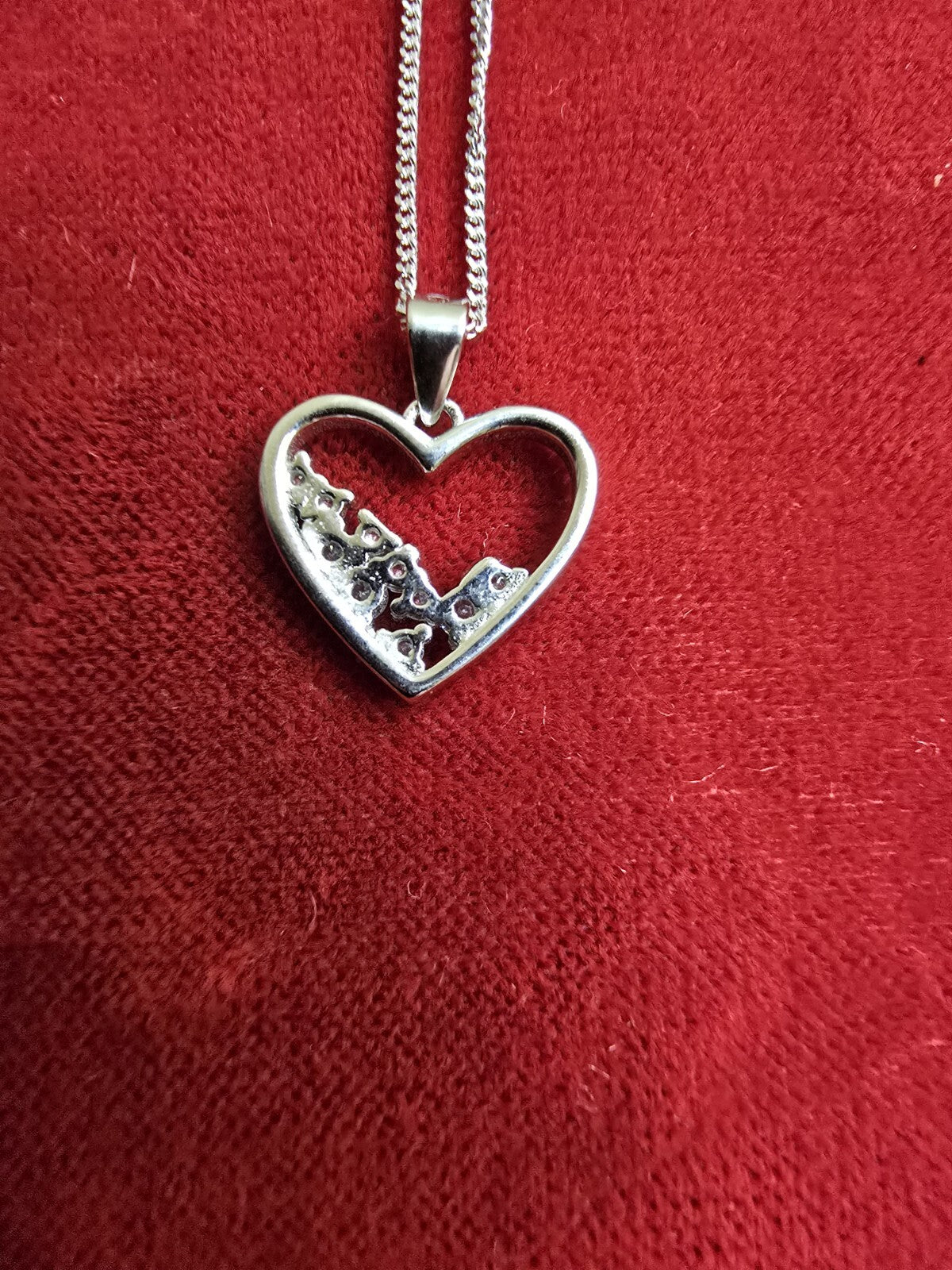 Gorgeous Sterling Silver & White Zircon Heart Necklace - 18 Inches