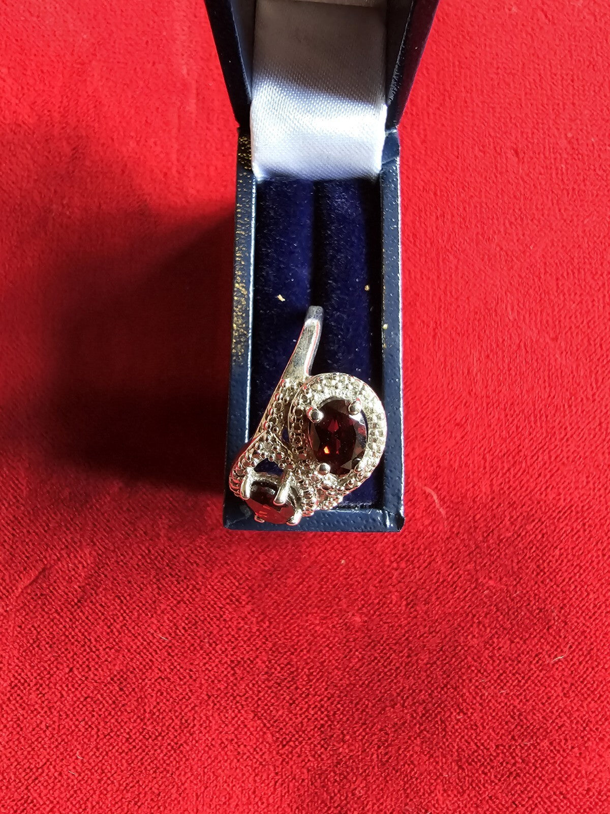 Beautiful Sterling Silver, Garnet & Diamond Moi et Toi Ring - Size N