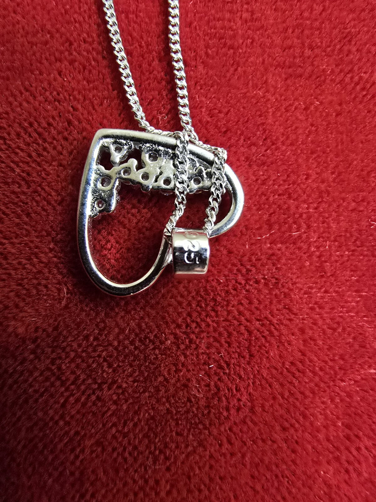 Gorgeous Sterling Silver & White Zircon Heart Necklace - 18 Inches