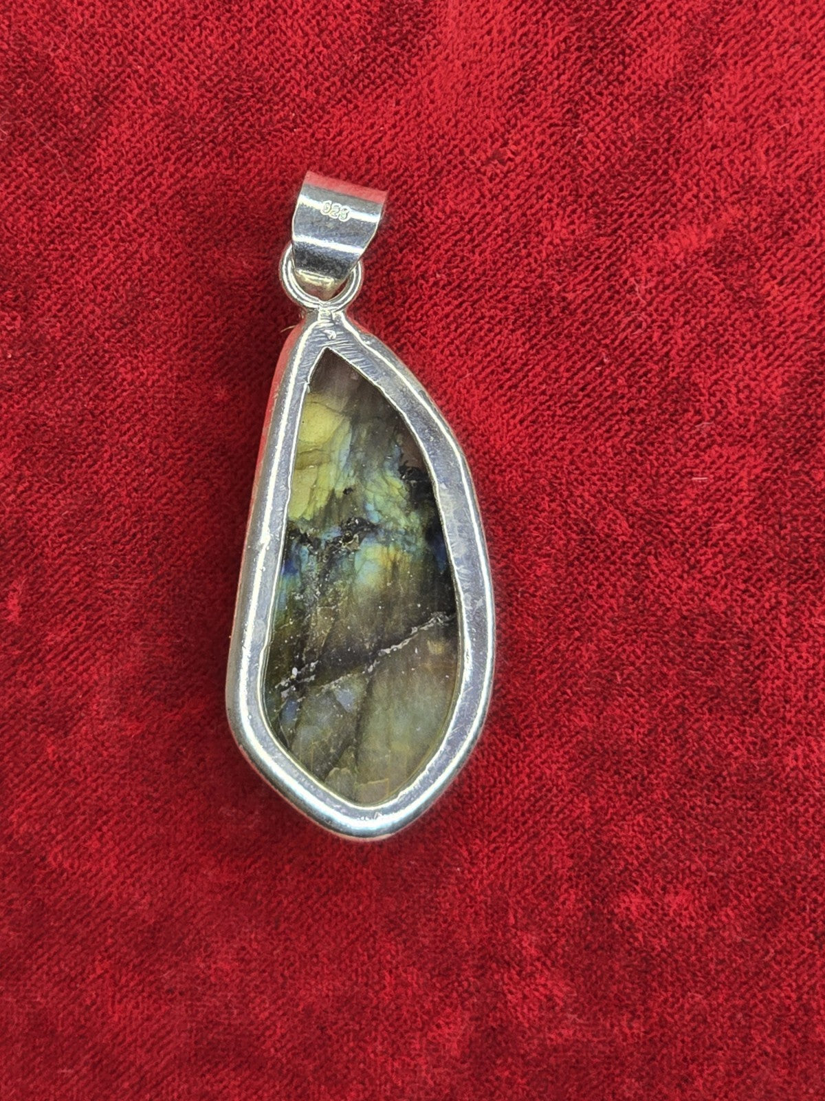 Fabulous Labradorite & Sterling Silver Pendant - P7