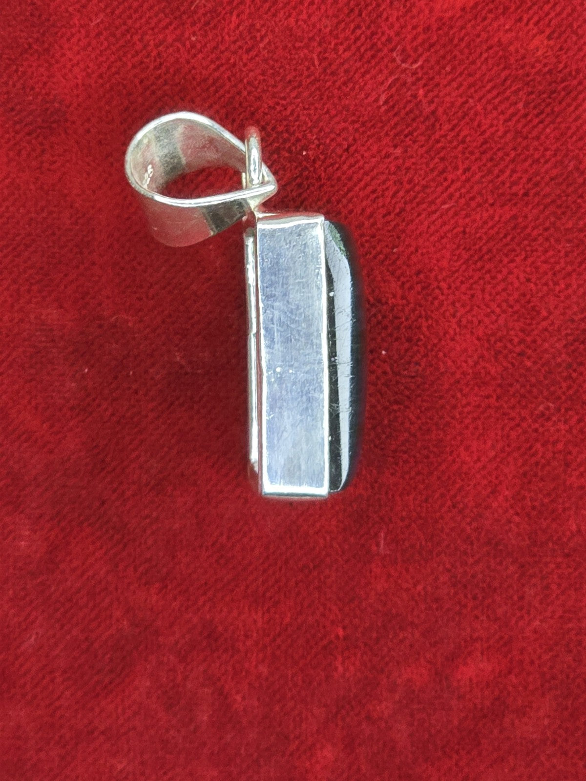 Gorgeous Labradorite & Sterling Silver Pendant - P2