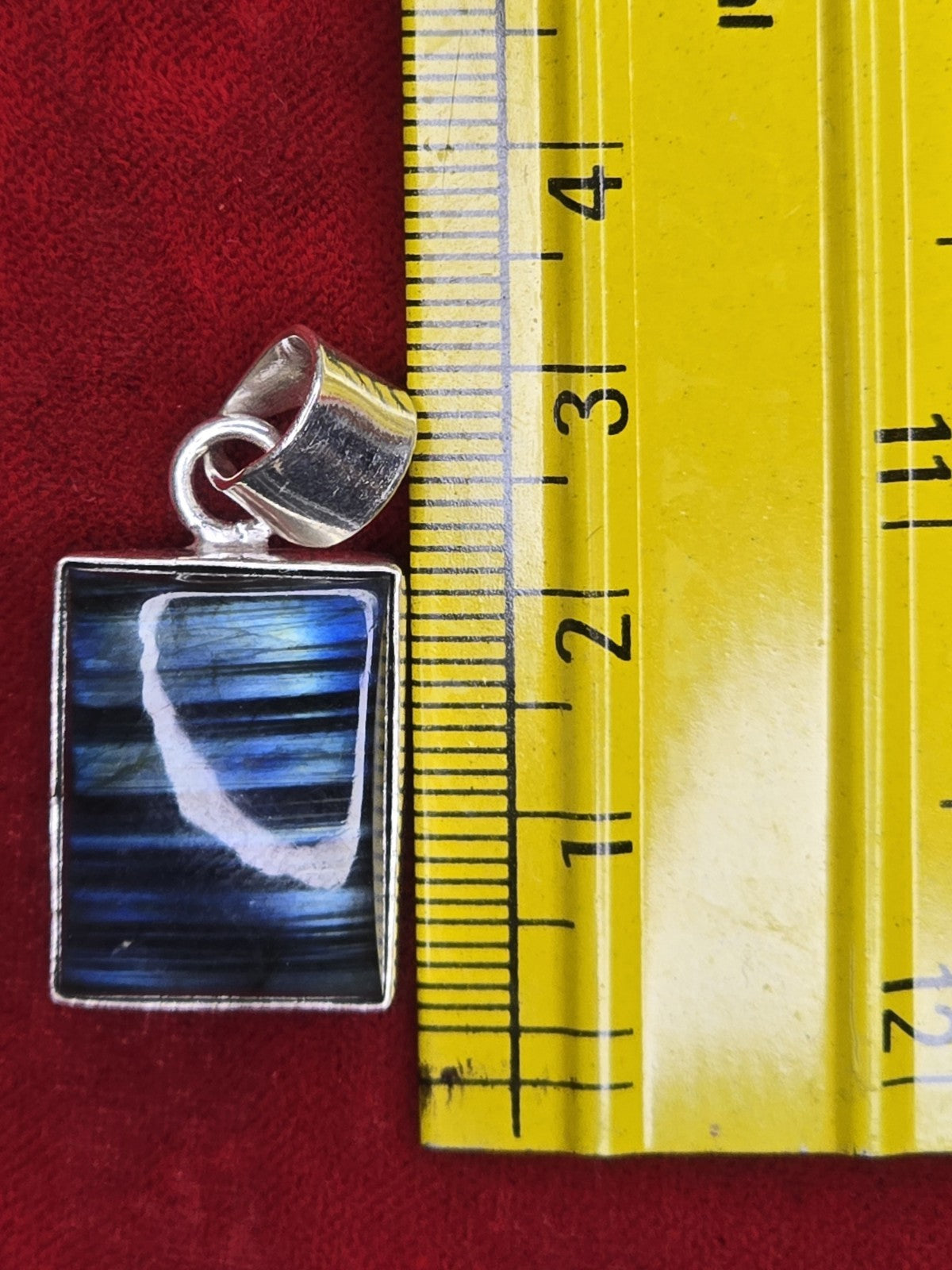 Gorgeous Labradorite & Sterling Silver Pendant - P2