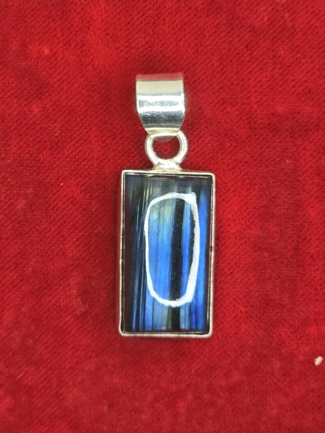 Why is Labradorite so damn good?...