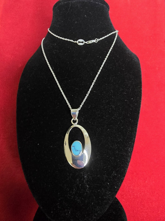 Pretty Turquoise & Sterling Silver Oval Outline Necklace - 18 Inches