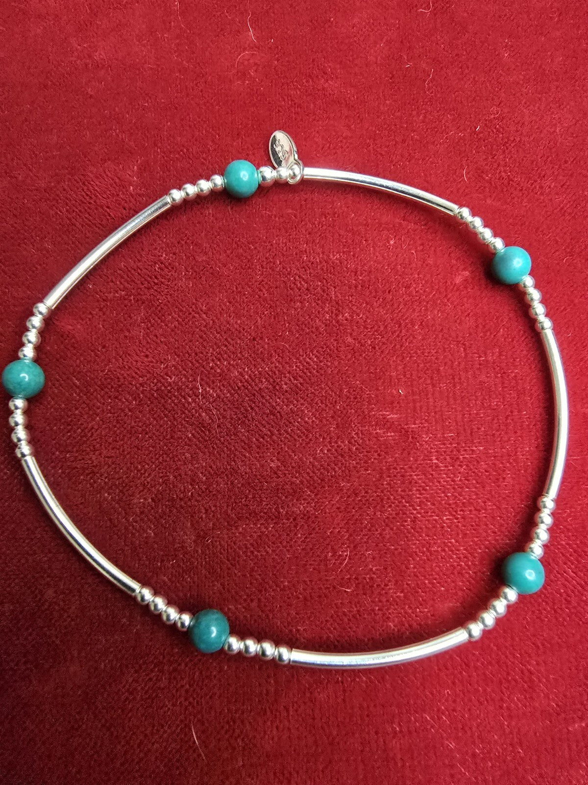 Gorgeous Turquoise & Sterling Silver Beaded Bracelet - Stretch