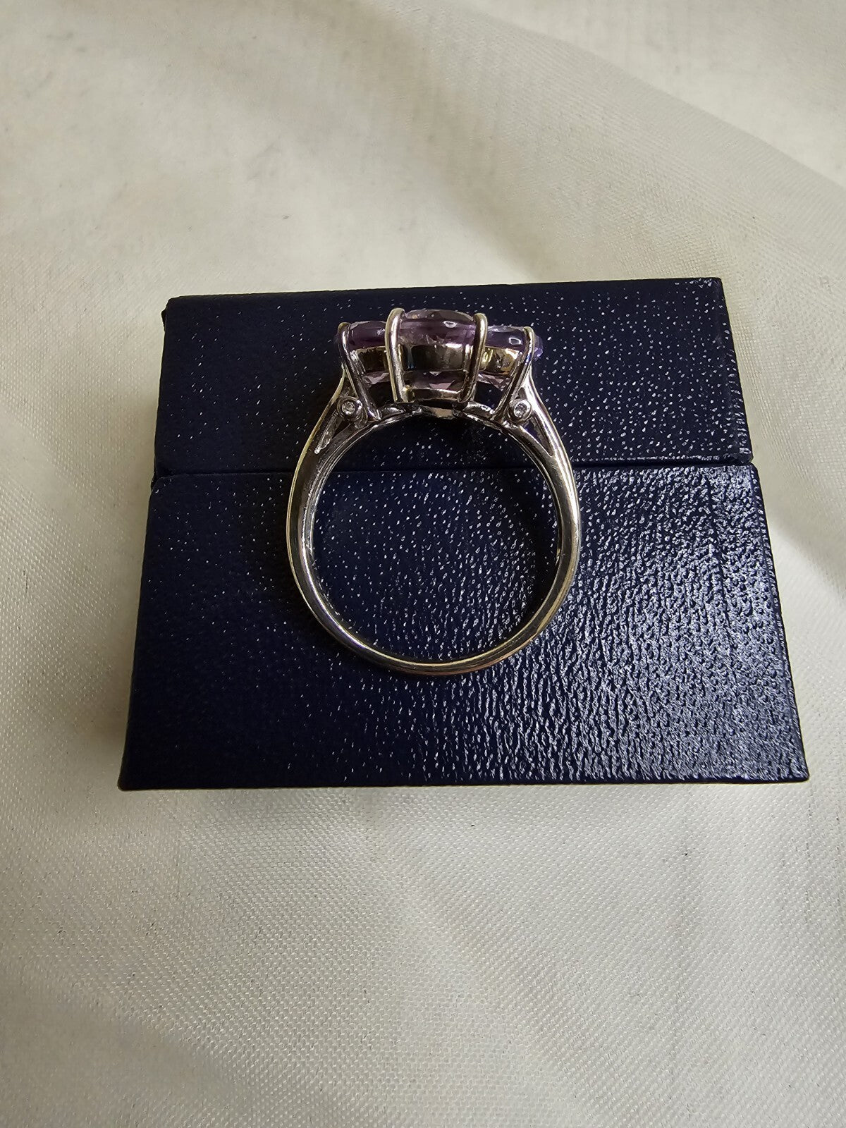 Stunning 9ct White Gold Amethyst & Diamond Flower Dress Ring - Size N½