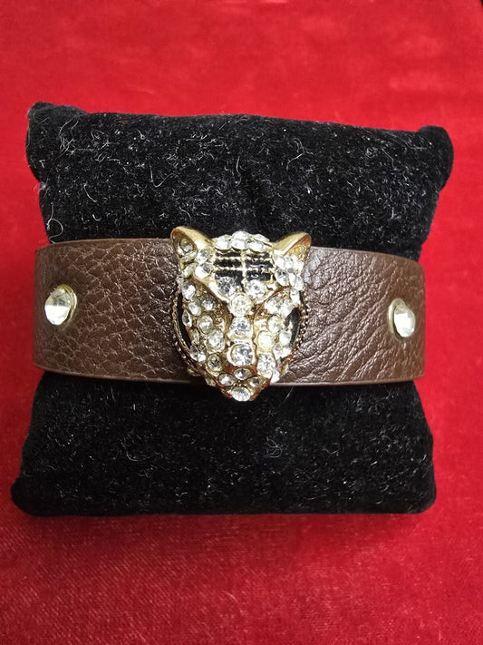 Diamanté Leopards Head Bracelet with Brown Leather Strap - Adjustable