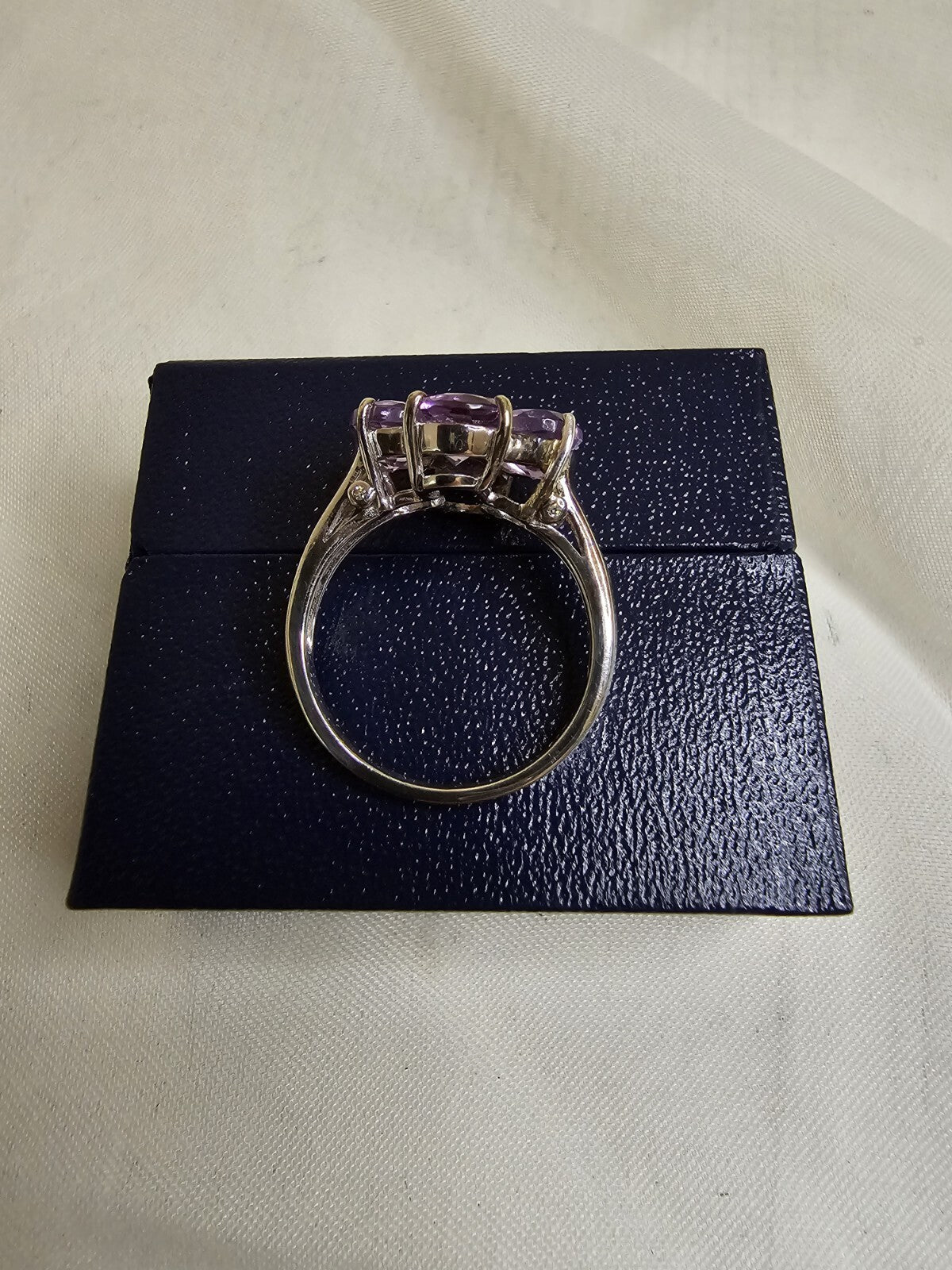 Stunning 9ct White Gold Amethyst & Diamond Flower Dress Ring - Size N½