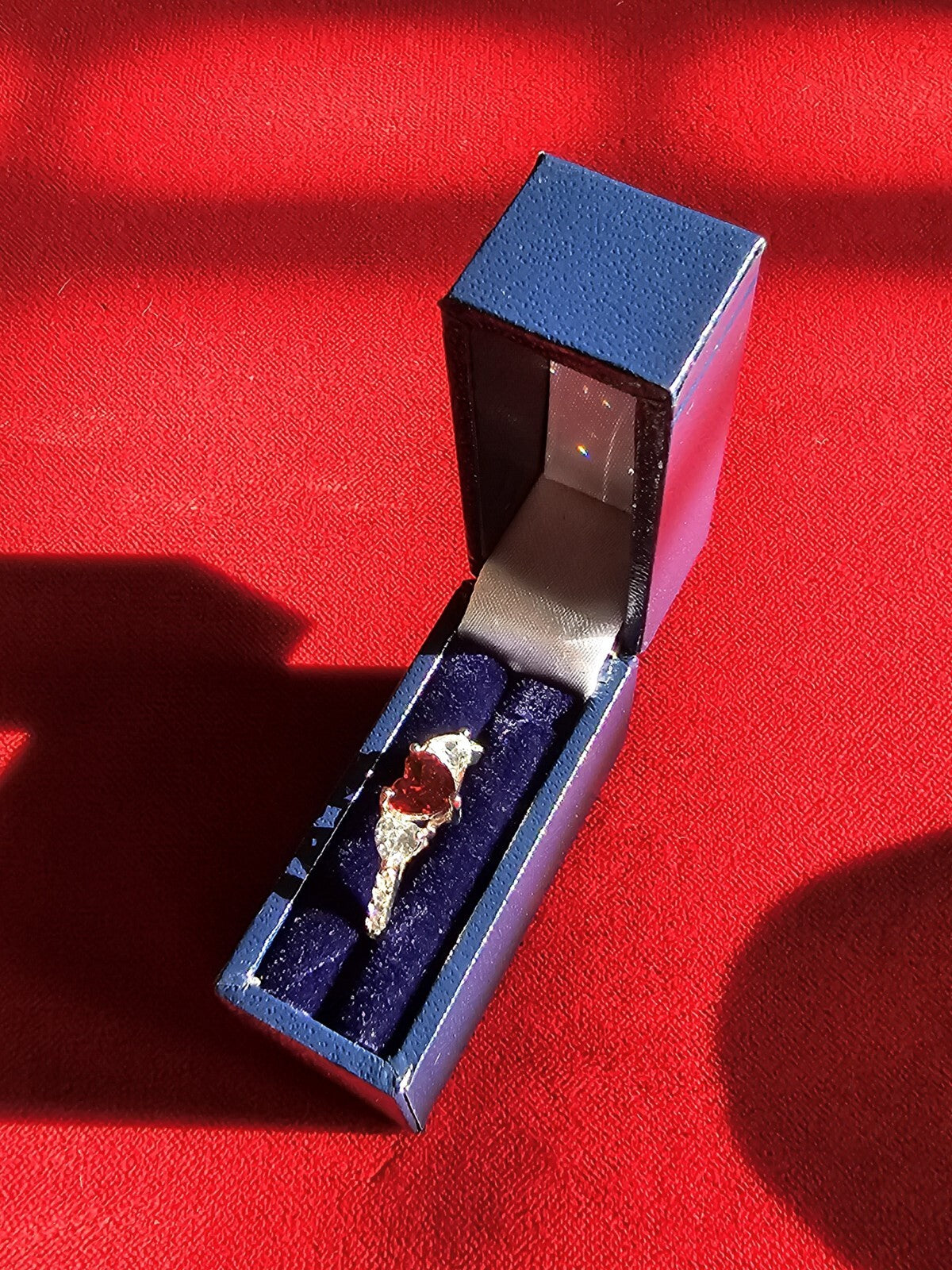 Beautiful Sterling Silver & Garnet CZ Heart Ring - Size N