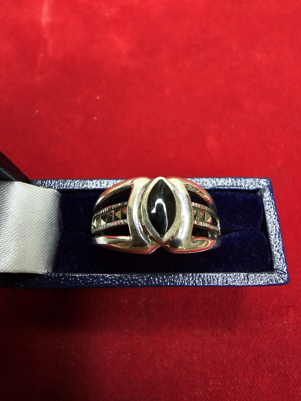 Stunning Sterling Silver, Onyx & Marcasite Ring - Size P½