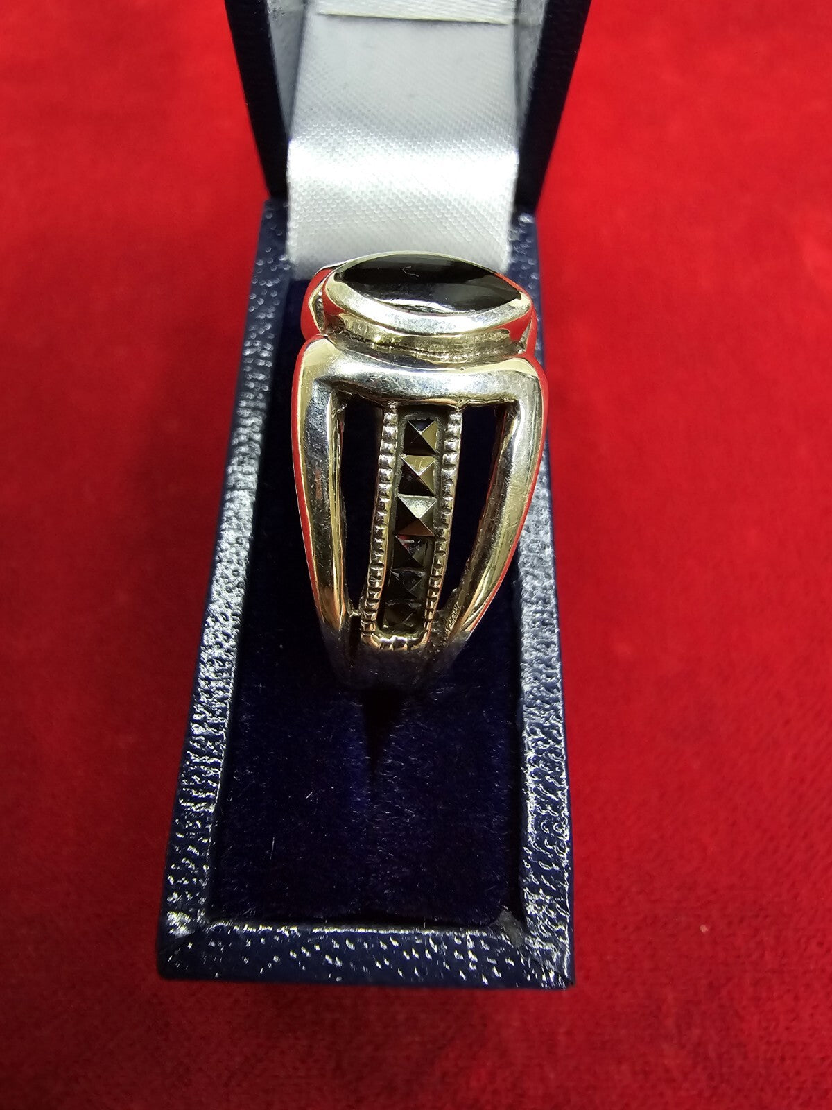 Stunning Sterling Silver, Onyx & Marcasite Ring - Size P½