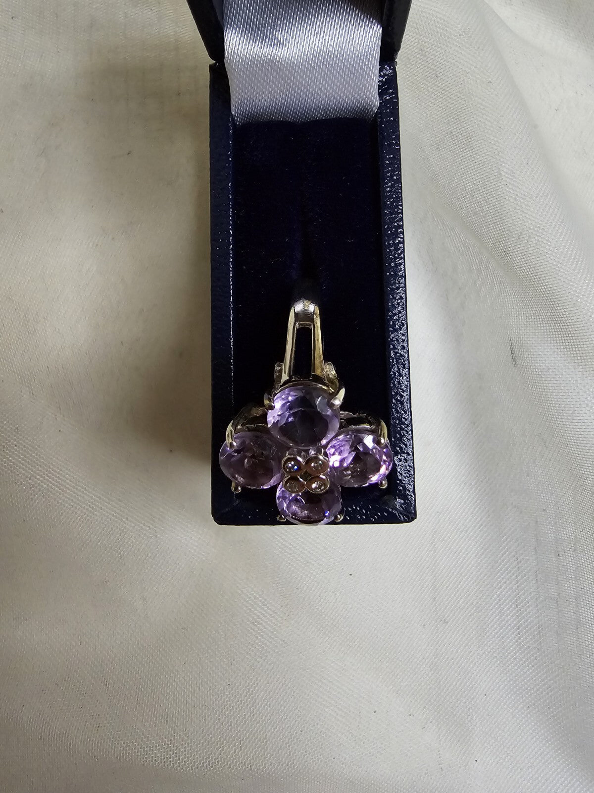 Stunning 9ct White Gold Amethyst & Diamond Flower Dress Ring - Size N½